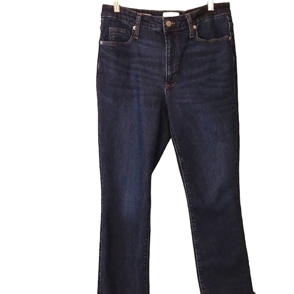 Universal Thread Women's Ankle Bootcut Raw Hem Medium Wash Denim Jeans 10
